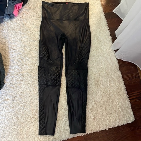 SPANX Pants - Spanx faux leather moto leggings
